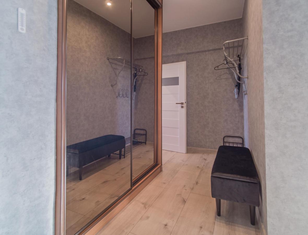 Krosna Street Apartament غدانسك المظهر الخارجي الصورة