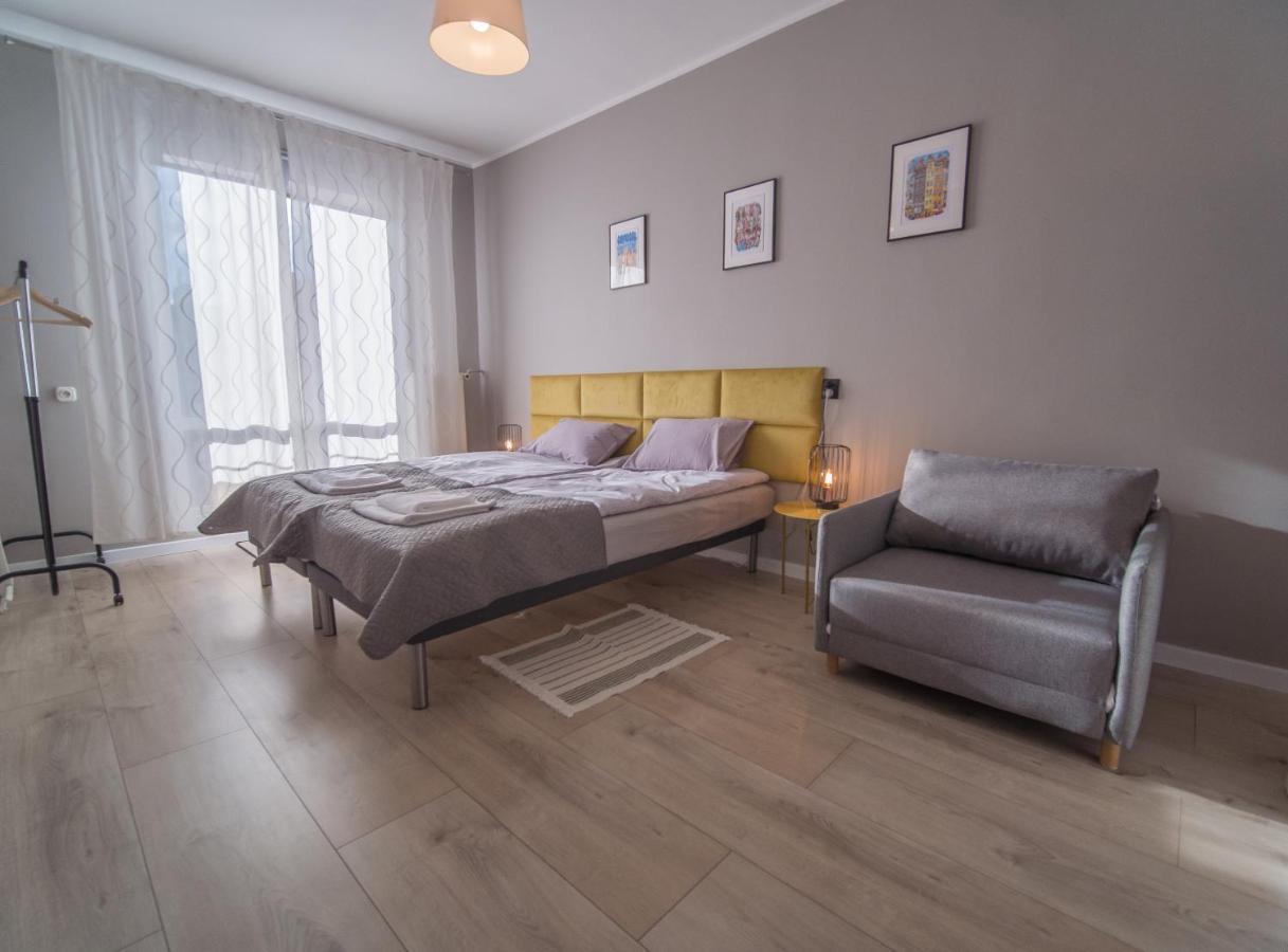 Krosna Street Apartament غدانسك المظهر الخارجي الصورة